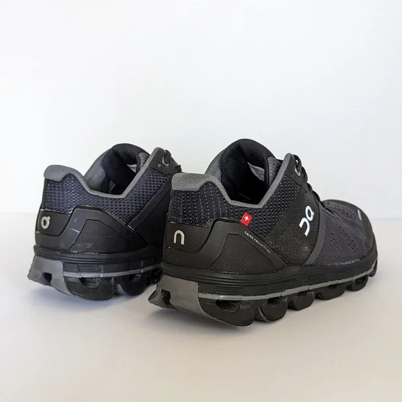 On Running Cloudace Running Shoes - Picture 5 of 13